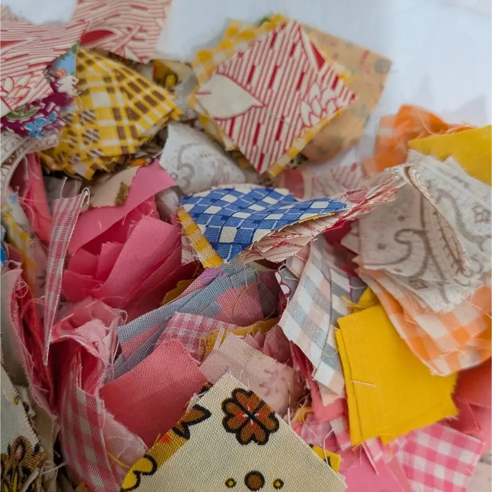 Huge Lot of Vintage Quilt Squares Fabric Quilting Gingham Calico Floral 11.2 Oz